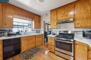 1242 Hopkins St, Berkeley, CA 94702 - Photo 19