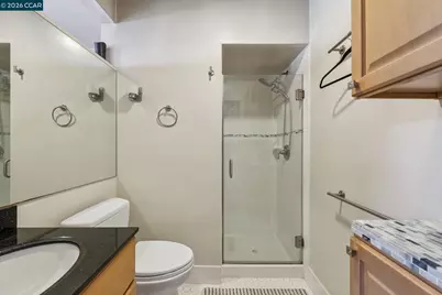 1242 Hopkins St, Berkeley, CA 94702 - Photo 29