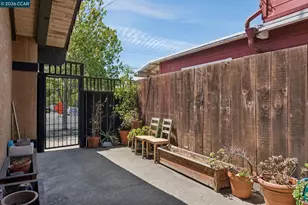 1242 Hopkins St, Berkeley, CA 94702 - Photo 63
