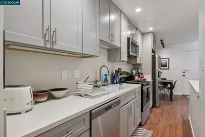 1242 Hopkins St, Berkeley, CA 94702 - Photo 49