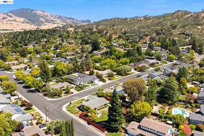 1082 Springfield Dr., Walnut Creek, CA 94598 - Photo 65