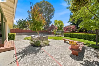 1082 Springfield Dr., Walnut Creek, CA 94598 - Photo 35
