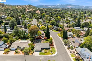 1082 Springfield Dr, Walnut Creek, CA 94598 - Photo 63