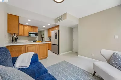 505 Lagunaria Ln, Alameda, CA 94502 - Photo 23