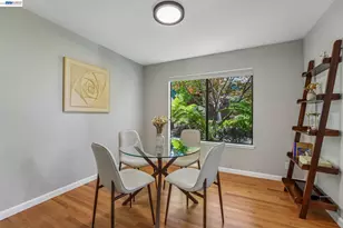 505 Lagunaria Ln, Alameda, CA 94502 - Photo 11