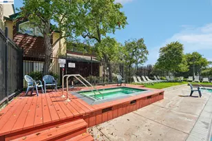 505 Lagunaria Ln, Alameda, CA 94502 - Photo 55