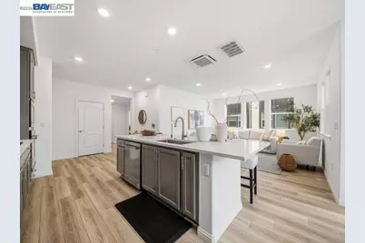 2802 Tradewind Ct, Alameda, CA 94501 - Photo 9
