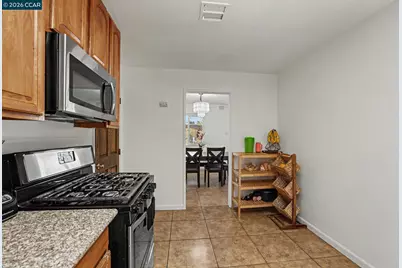 400 Ladera Dr, Vallejo, CA 94591 - Photo 11