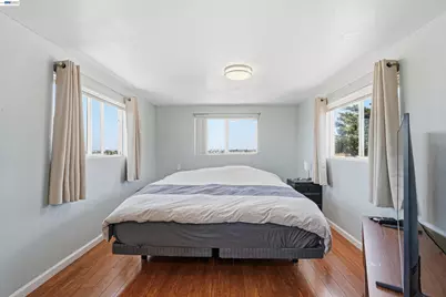 2546 Truman Ave, Oakland, CA 94605 - Photo 21