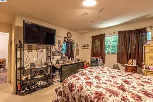 5252 & 5250 Norma Way, Livermore, CA 94550 - Photo 31