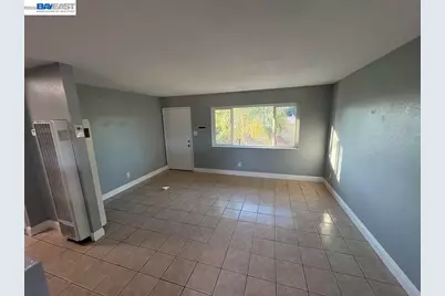 1050 Grand Ave., Sacramento, CA 95838 - Photo 3