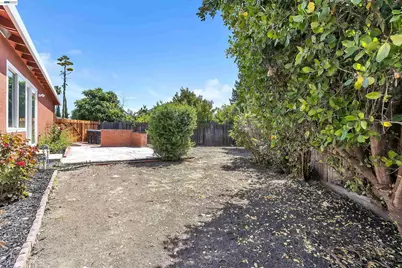 883 Inverness Ct, Fairfield, CA 94533 - Photo 25