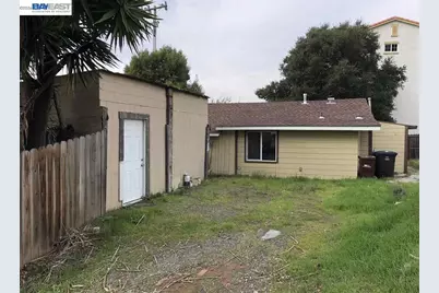 26660 Hayward Blvd, Hayward, CA 94542 - Photo 15