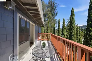 11133 Golf Links Rd, Oakland, CA 94605 - Photo 29