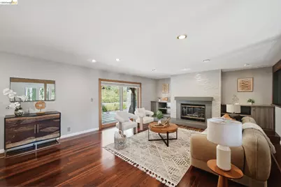 11133 Golf Links Rd, Oakland, CA 94605 - Photo 11
