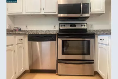 1140 Detroit Ave #14, Concord, CA 94520 - Photo 7