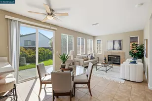 104 Sunpeak Dr, Pittsburg, CA 94565 - Photo 17