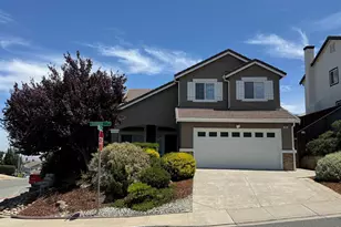 104 Sunpeak Dr, Pittsburg, CA 94565 - Photo 1
