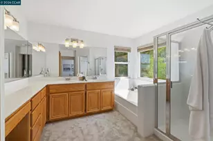 104 Sunpeak Dr, Pittsburg, CA 94565 - Photo 25