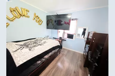 2051 23rd Ave, Oakland, CA 94606 - Photo 21