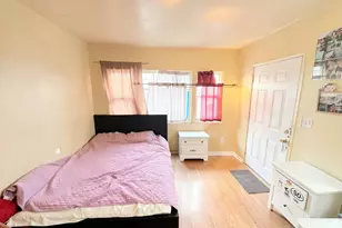 2051 23rd Ave, Oakland, CA 94606 - Photo 11