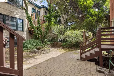 2510 Le Conte Ave, Berkeley, CA 94709 - Photo 27
