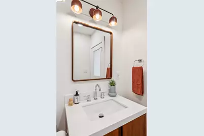 5439 Barrett Ave, El Cerrito, CA 94530 - Photo 35