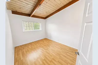 1124 20th St, Oakland, CA 94606 - Photo 17