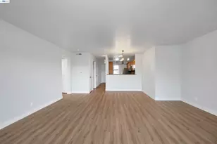 27949 Thornton Ct, Hayward, CA 94544 - Photo 17