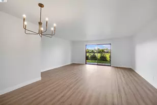 27949 Thornton Ct, Hayward, CA 94544 - Photo 19