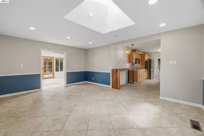 739 Bellarmine Dr, Salinas, CA 93901 - Photo 19