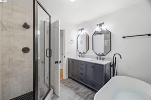 739 Bellarmine Dr, Salinas, CA 93901 - Photo 45