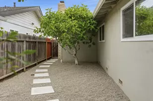 739 Bellarmine Dr, Salinas, CA 93901 - Photo 35