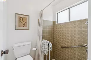 650 Marlesta Rd, Pinole, CA 94564 - Photo 49