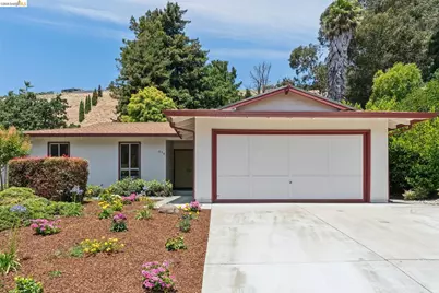 650 Marlesta Rd, Pinole, CA 94564 - Photo 3