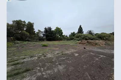 22329 Garden Ave, Hayward, CA 94541 - Photo 7