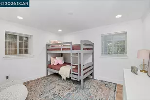 915 Brown St, Martinez, CA 94595 - Photo 29