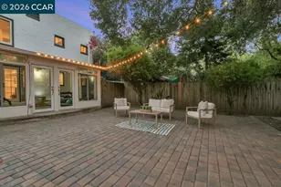 915 Brown St, Martinez, CA 94595 - Photo 43