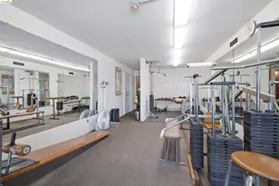 288 Whitmore St, Oakland, CA 94611 - Photo 27