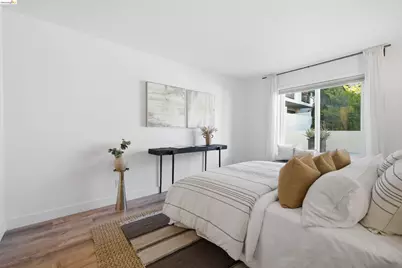 288 Whitmore St #121, Oakland, CA 94611 - Photo 17