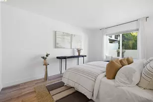 288 Whitmore St, Oakland, CA 94611 - Photo 17