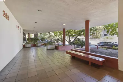 288 Whitmore St #121, Oakland, CA 94611 - Photo 31