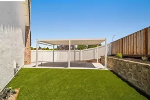 7966 Iglesia Dr, Dublin, CA 94568 - Photo 47