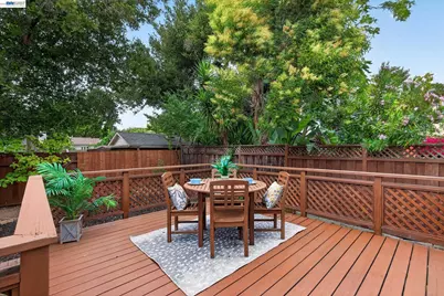 1639 Broadway, Alameda, CA 94501 - Photo 31