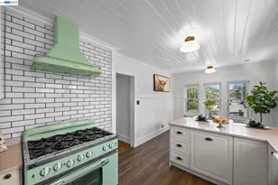 2521 Pleasant St, Oakland, CA 94602 - Photo 15