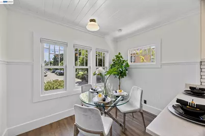 2521 Pleasant St, Oakland, CA 94602 - Photo 13