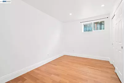 17005 Santa Fe St, Ashland, CA 94541 - Photo 35