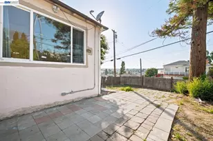 17005 Santa Fe St, Ashland, CA 94541 - Photo 41
