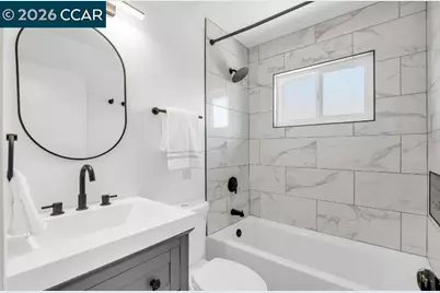 3573 Falcon Drive, Concord, CA 94520 - Photo 15
