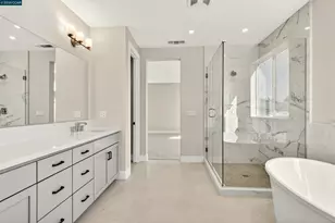 2201 Vandeleur Dr, Napa, CA 94558 - Photo 25